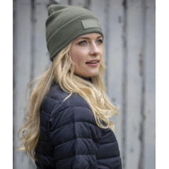 Czapka typu beanie z naszywką - z własnym logo